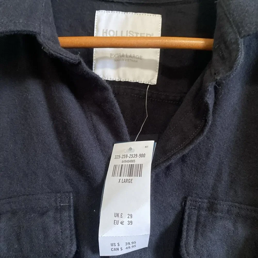 Hollister Men’s Classic Long Sleeve Cotton Button Down Black Shirt XL NWT Preppy
